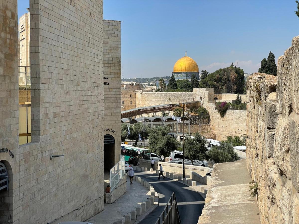 Litov Kotel Hotel - A Jewish Orthodox Hotel เยรูซาเลม ภายนอก รูปภาพ