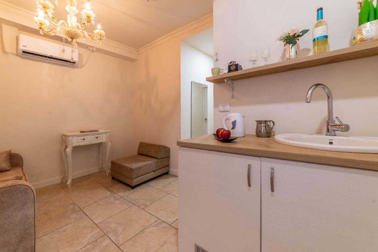 Litov Kotel Hotel - A Jewish Orthodox Hotel เยรูซาเลม ภายนอก รูปภาพ
