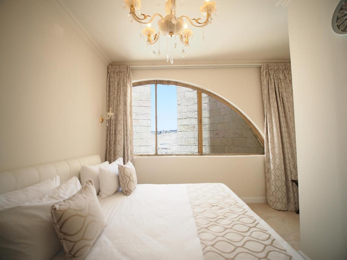 Litov Kotel Hotel - A Jewish Orthodox Hotel เยรูซาเลม ภายนอก รูปภาพ
