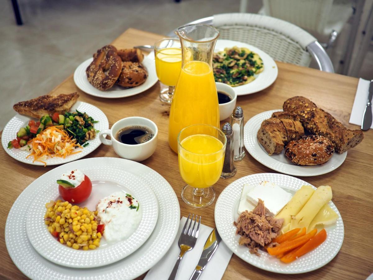 Litov Kotel Hotel - A Jewish Orthodox Hotel เยรูซาเลม ภายนอก รูปภาพ